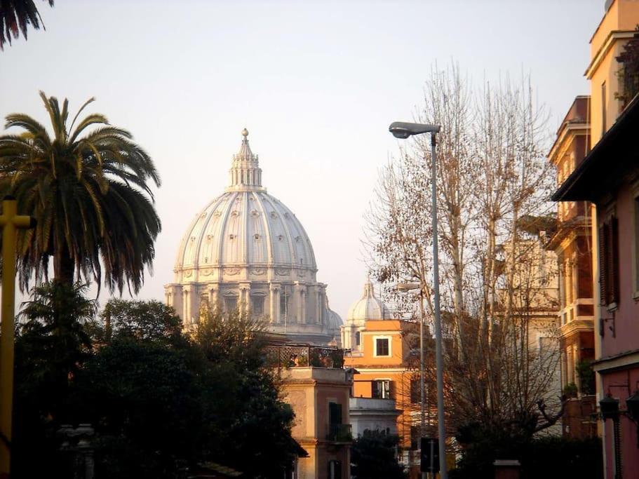 Apartment Il Giardino Di Linda A San Pietro Roma Eksteriør bilde
